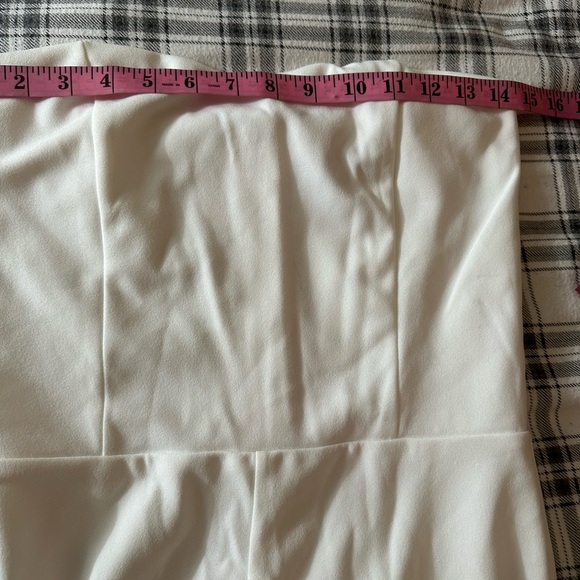 Lulu’s Edith White Strapless Stretchy Ponte Fabric Wide-Leg Sexy Jumpsuit NWOT M - Picture 12 of 16